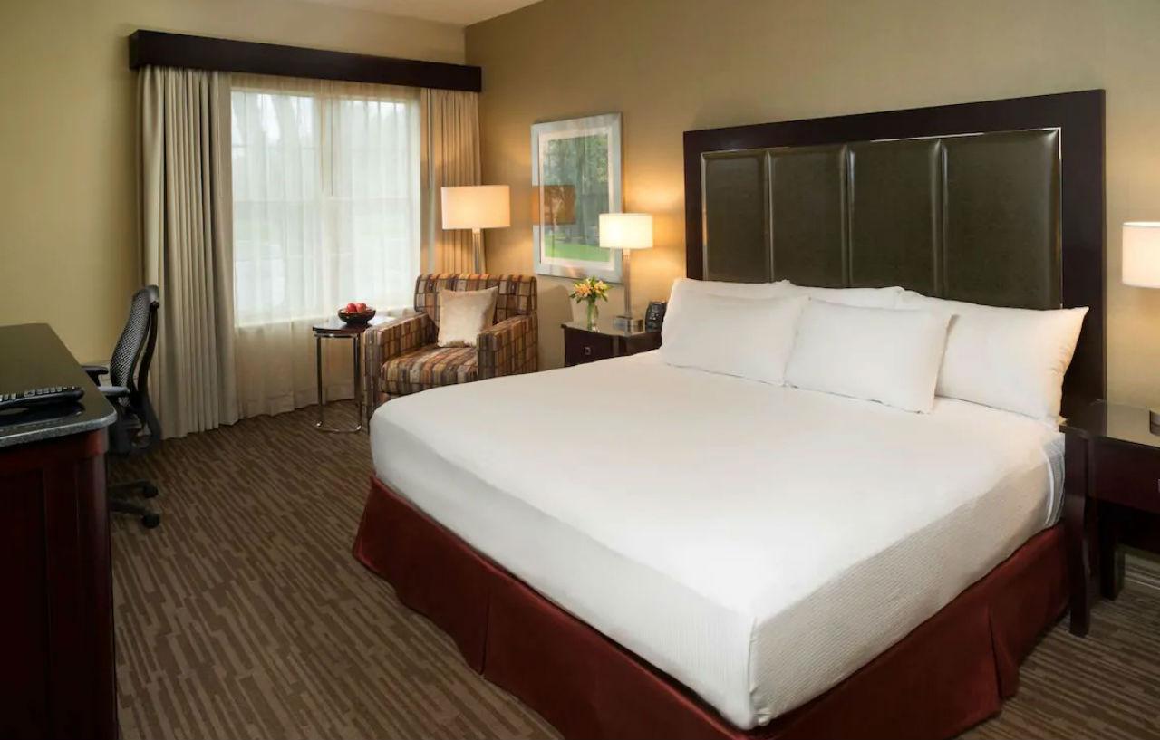 Doubletree By Hilton Raleigh Durham Airport At Research Triangle Park Hotel Exterior foto
