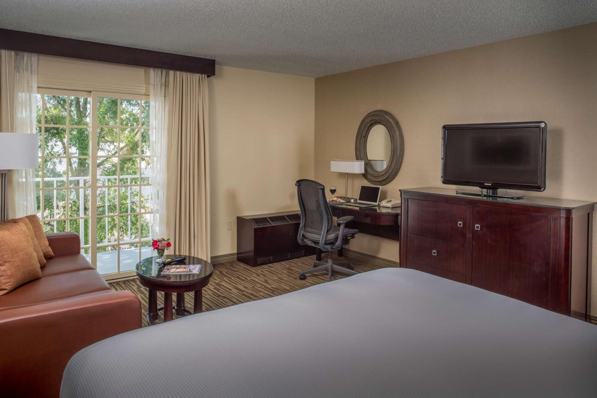 Doubletree By Hilton Raleigh Durham Airport At Research Triangle Park Hotel Exterior foto
