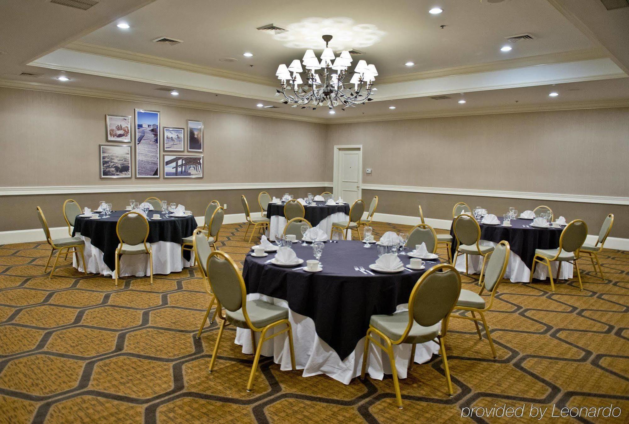 Doubletree By Hilton Raleigh Durham Airport At Research Triangle Park Hotel Exterior foto
