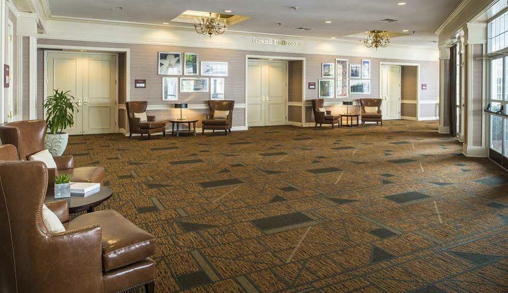 Doubletree By Hilton Raleigh Durham Airport At Research Triangle Park Hotel Exterior foto